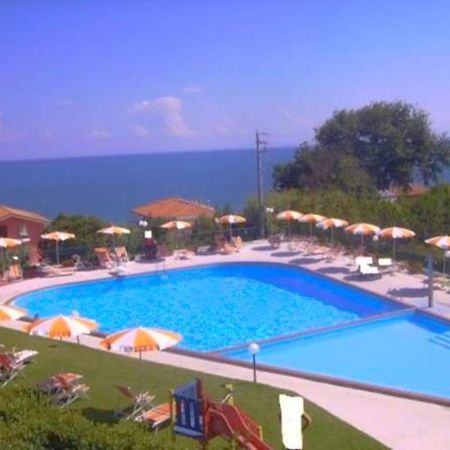 Casa Vacanza “Via Verde” Rocca San Giovanni Ngoại thất bức ảnh